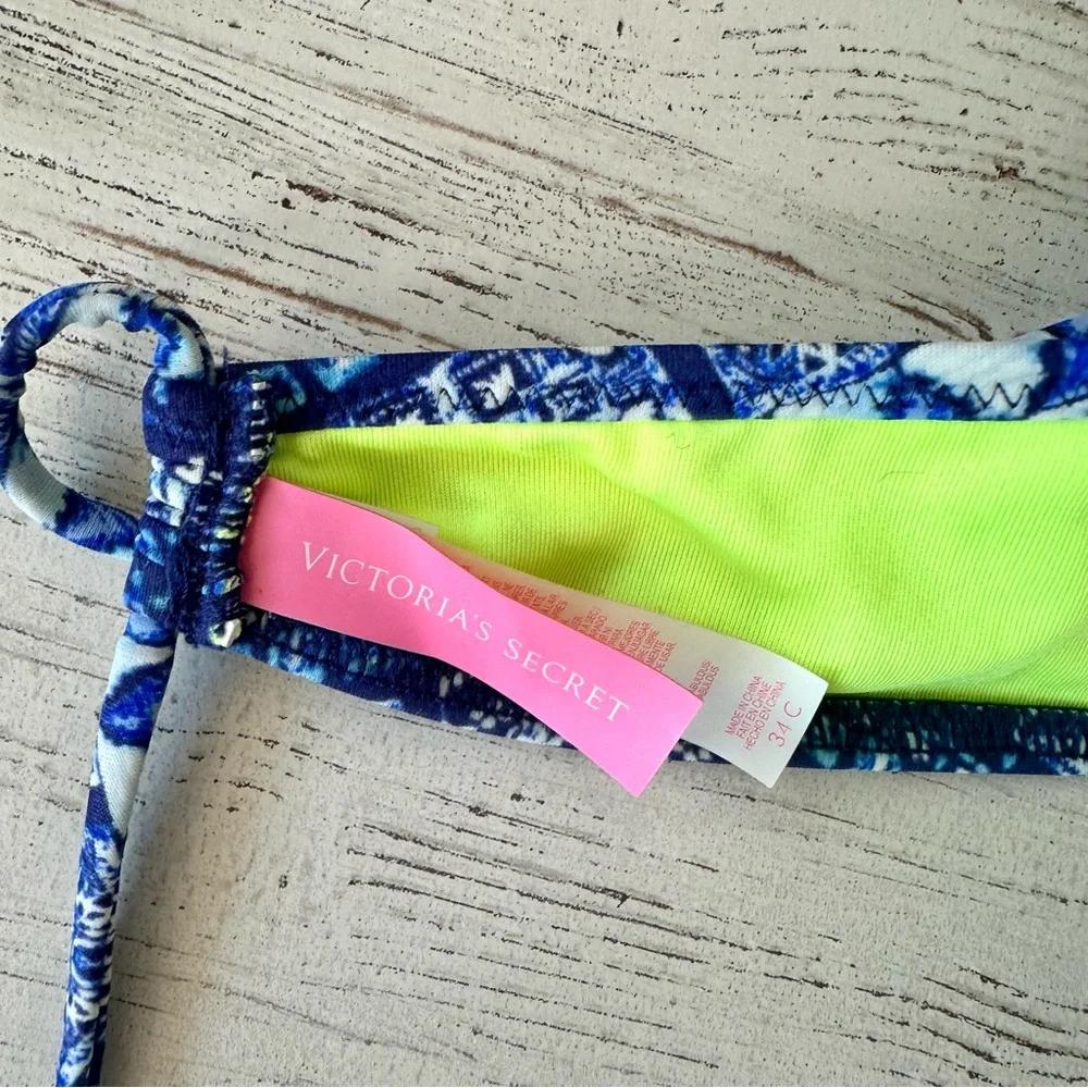VICTORIA’S SECRET Boho Bandanna Print Embroidered Halter String Bikini 34C Med